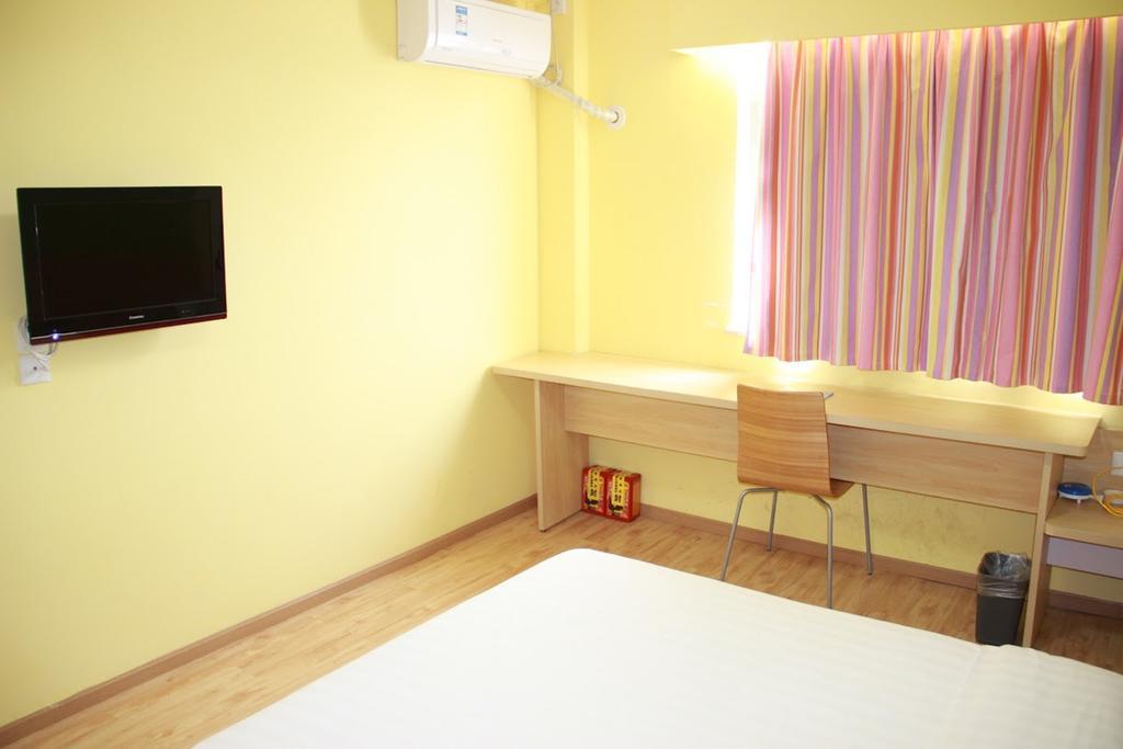 7Days Inn Heyuan Cultrual Palace Renren Le Ngoại thất bức ảnh